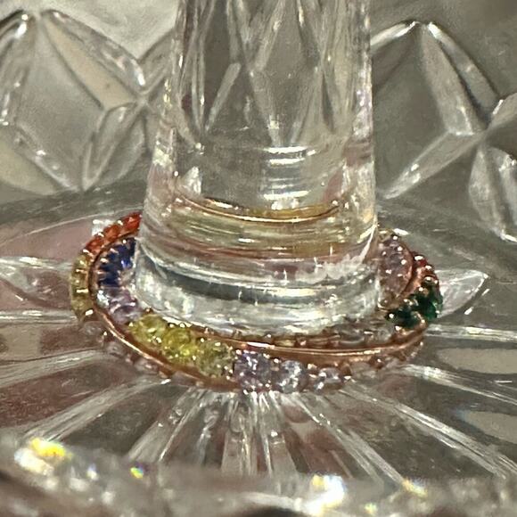Rose Gold‎ Toned Rainbow Rhinestone Gem Twist Ring Size 5.5 Estimated - Picture 3 of 3